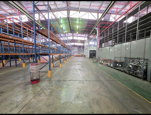 5,057M² WAREHOUSE TO LET IN CITY DEEP