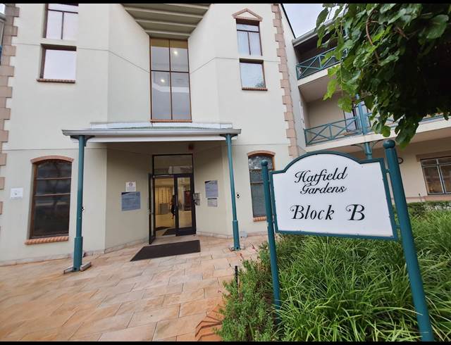 432M² OFFICE TO LET IN HATFIELD