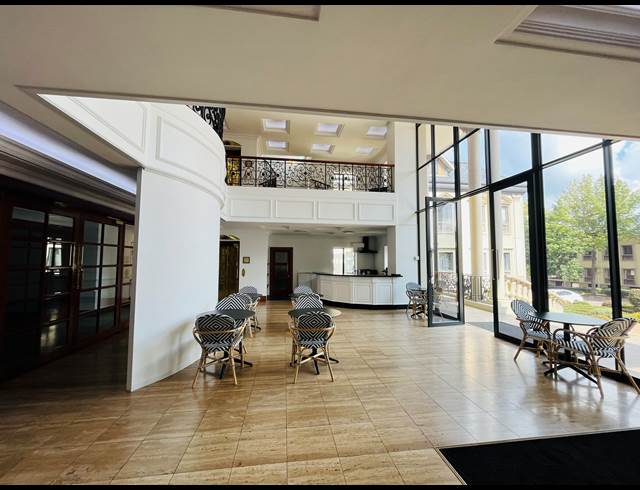 529M² OFFICE TO LET IN BRYANSTON