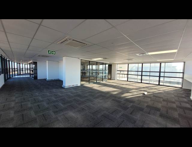 5,418M² WAREHOUSE TO LET IN AIRPORT INDUSTRIA
