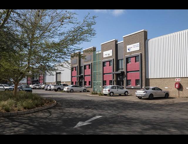 517M² WAREHOUSE TO LET IN BALLITO CENTRAL