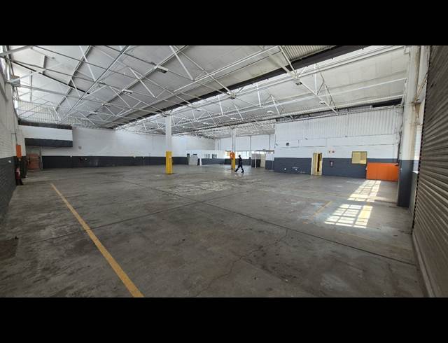 820M² FACTORY TO LET IN BOKSBURG EAST