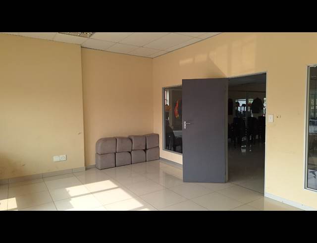 343M² OFFICE TO LET IN NELSPRUIT CENTRAL