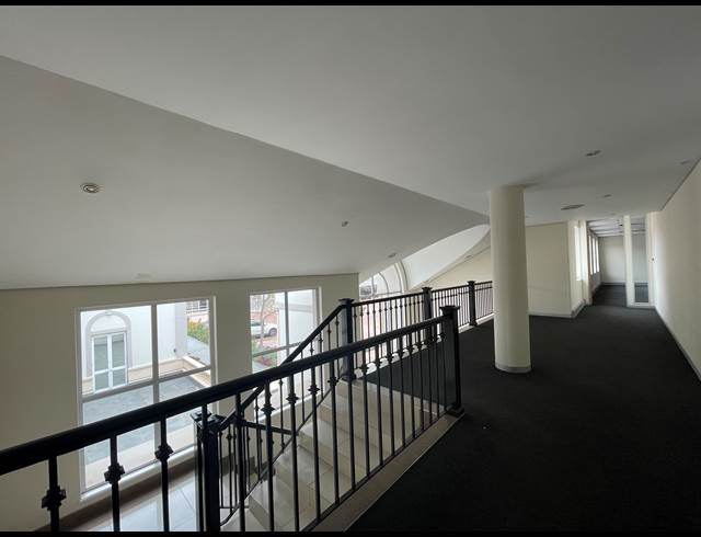 565M² OFFICE TO LET IN SANDTON CENTRAL