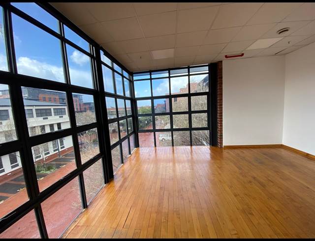 58M² OFFICE TO LET IN OBSERVATORY