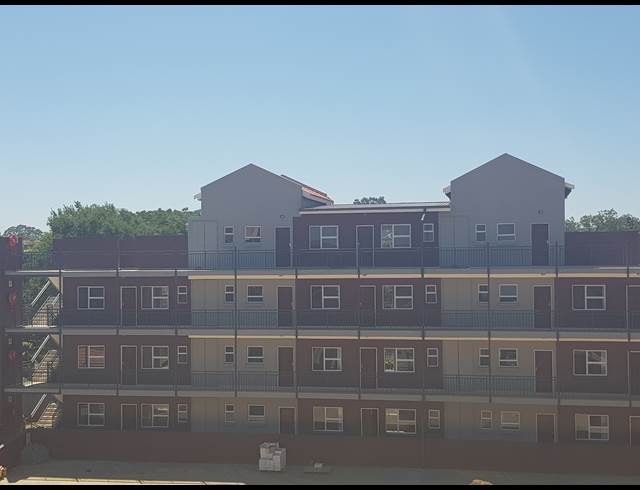 2 bed property to rent in RHODESFIELD