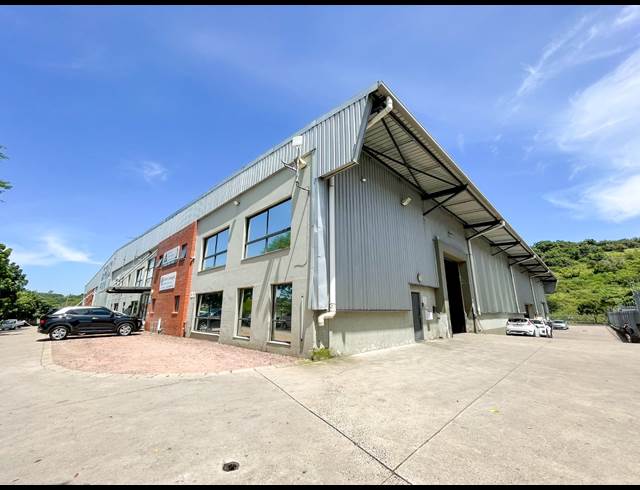 2,300M² WAREHOUSE TO LET IN RIVERHORSE VALLEY