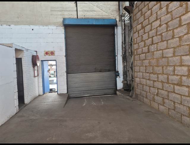 390M² MINI FACTORY TO LET IN HERIOTDALE