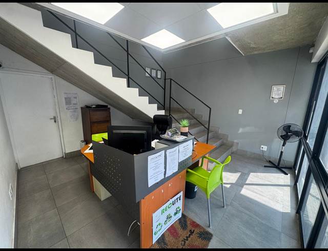 861M² BUSINESS TO LET IN SHAKAS HEAD