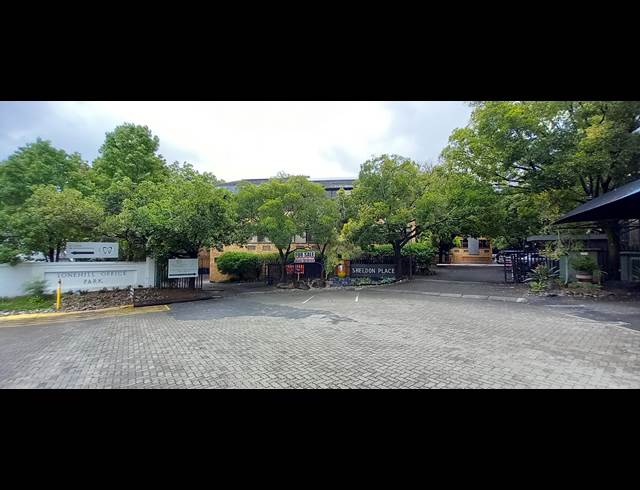 105M² OFFICE TO LET IN LONEHILL