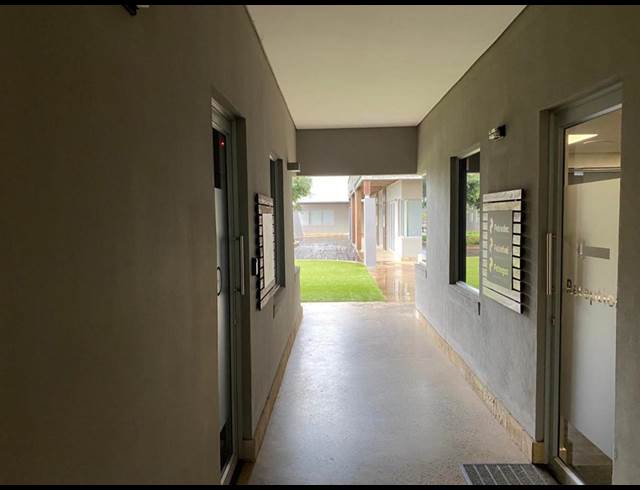 51M² OFFICE TO LET IN BALLITO CENTRAL