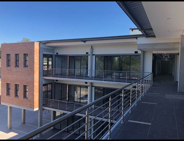 56.50M² OFFICE TO LET IN NELSPRUIT EXT 2