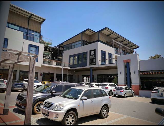 156M² OFFICE TO LET IN DURBANVILLE CENTRAL