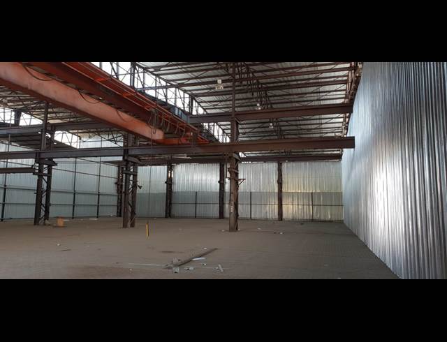 1,500M² WAREHOUSE TO LET IN ALRODE