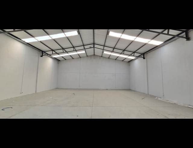 435M² WAREHOUSE TO LET IN COSMO BUSINESS PARK