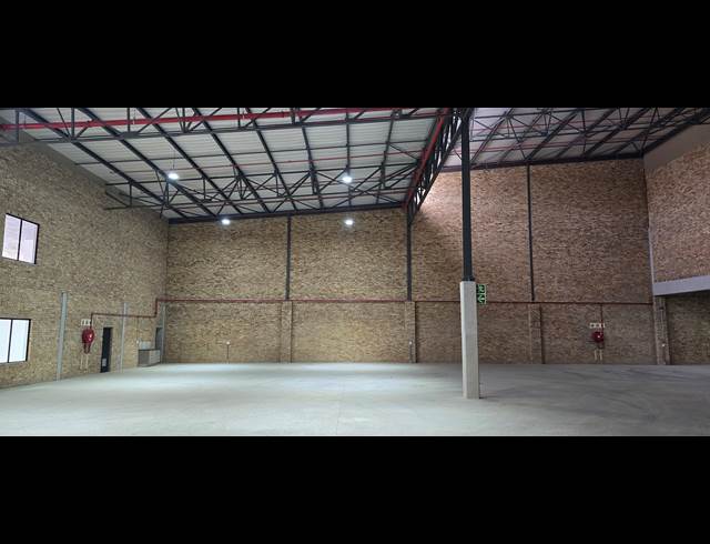 2,317M² WAREHOUSE TO LET IN MULDERSDRIFT