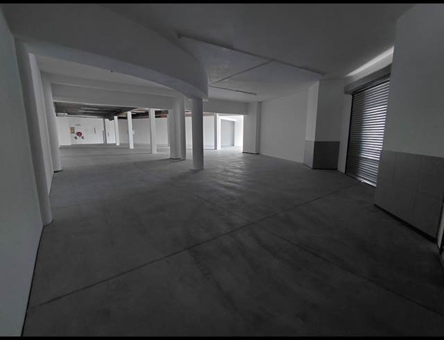 430M² OFFICE TO LET IN HALFWAY GARDENS