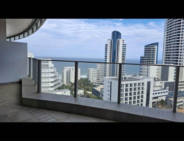 2 BEDROOM APARTMENT TO LET IN UMHLANGA CENTRAL