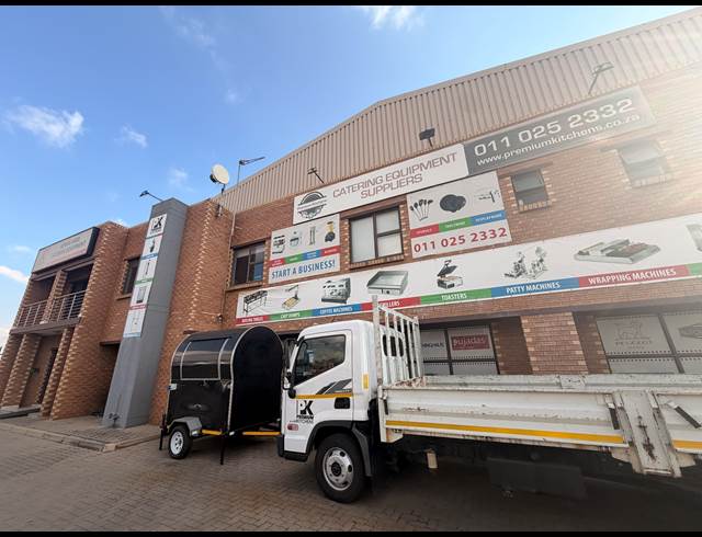 1,200M² WAREHOUSE TO LET IN AIRPORT PARK