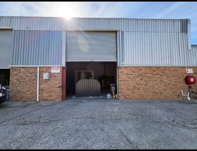 304M² WAREHOUSE TO LET IN BROADLANDS PARK