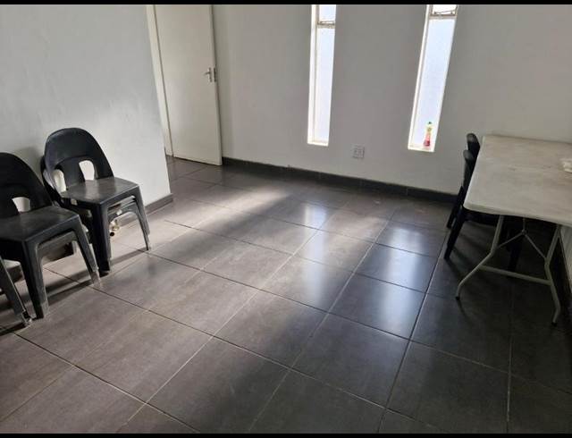 80M² OFFICE TO LET IN DEL JUDOR
