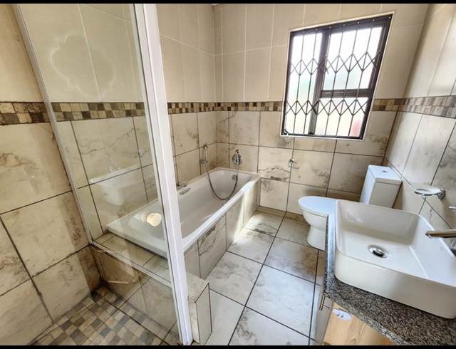 3 BEDROOM PROPERTY TO RENT IN MEYERTON CENTRAL