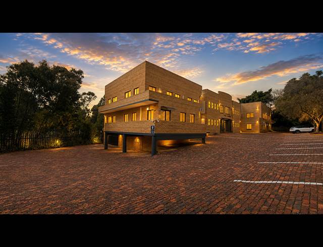 410M² OFFICE TO LET IN BEDFORDVIEW