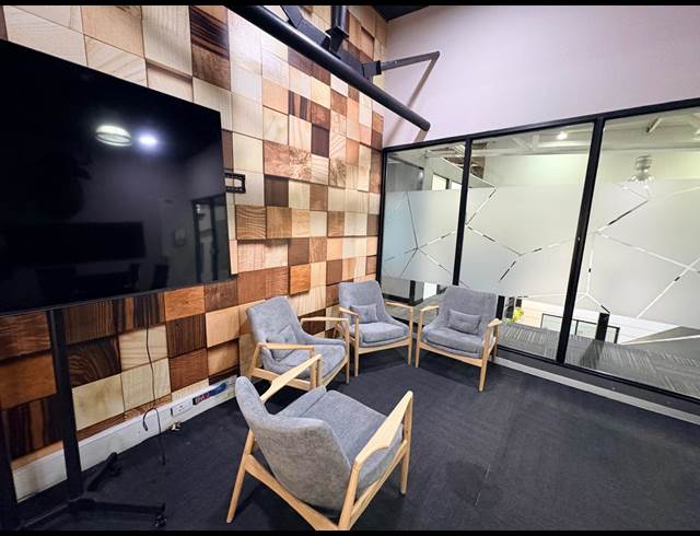 48M² SERVICED OFFICE TO LET IN BARBEQUE DOWNS