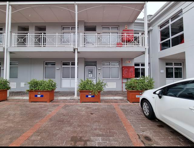 115M² OFFICE TO LET IN CENTURY CITY