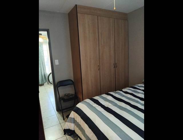 1 BEDROOM PROPERTY TO RENT IN DASSIE RAND