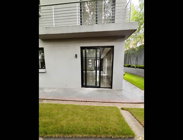 2 BEDROOM APARTMENT TO LET IN PARKMORE