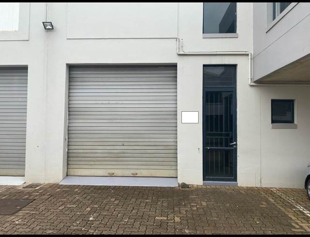 132M² MINI FACTORY RENTED IN BALLITO CENTRAL