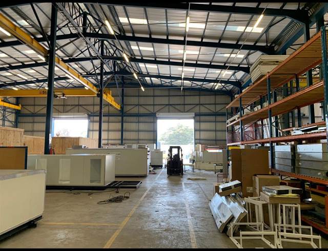 3,272M² WORKSHOP TO LET IN SPARTAN
