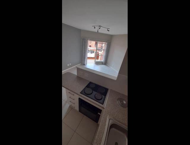 1 BEDROOM APARTMENT RENTED IN WILGEHEUWEL