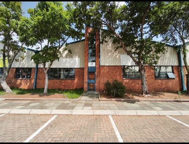 445M² WAREHOUSE TO LET IN ROBERTVILLE