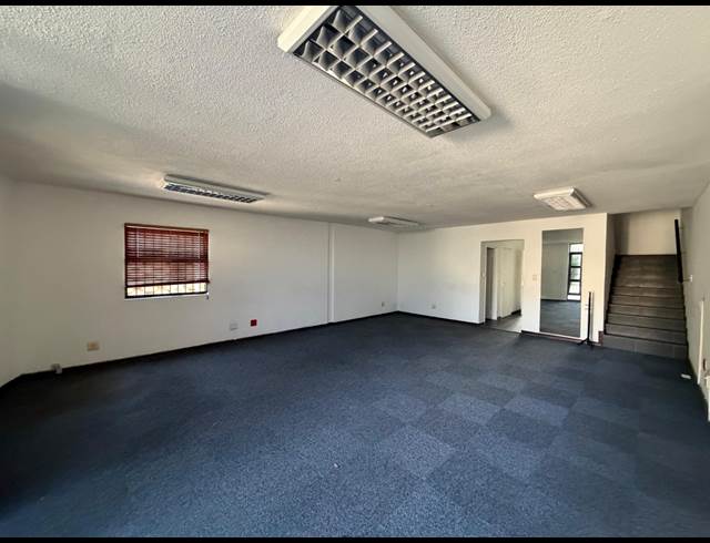348M² WAREHOUSE TO LET IN BARBEQUE DOWNS