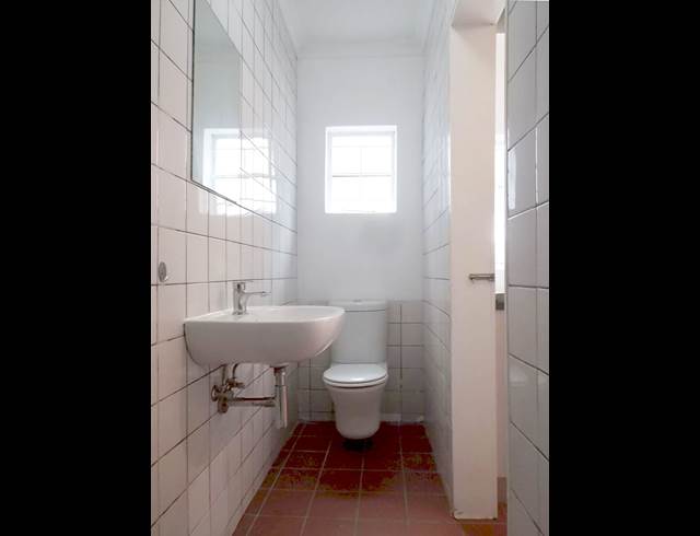 2 bed property to rent in SCHOTSCHE KLOOF