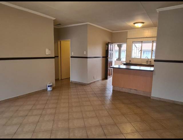 2 BEDROOM PROPERTY TO RENT IN DALPARK EXT 1