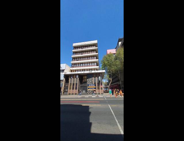508M² OFFICE TO LET IN CITY & SUBURBAN