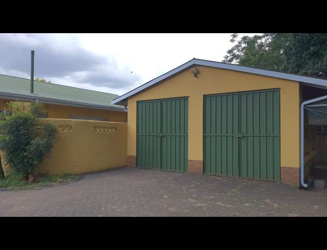 4 BEDROOM HOUSE TO LET IN VANDERBIJLPARK SW 5