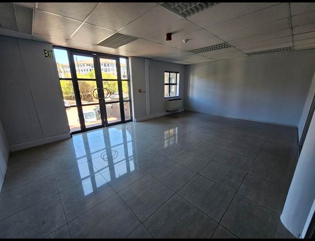 476M² OFFICE TO LET IN CENTURY CITY