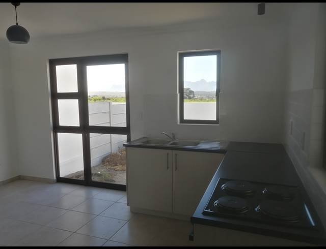 3 bed property to rent in THE CONIFERS