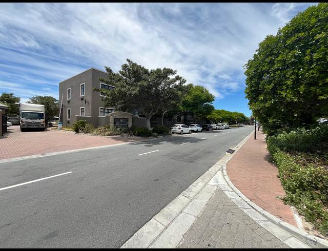 55M² OFFICE TO LET IN CENTURY CITY