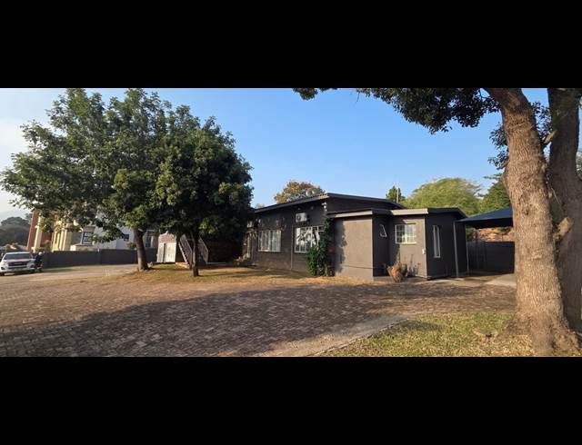 344M² OFFICE TO LET IN SONHEUWEL