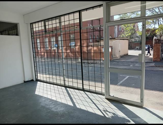 248.50M² OFFICE TO LET IN GREYVILLE