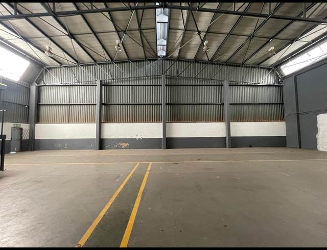 410M² WAREHOUSE TO LET IN RANDJESPARK