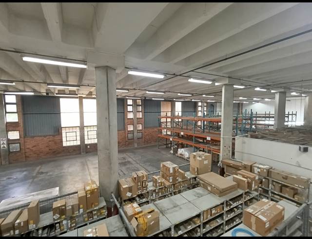 1,224M² WAREHOUSE TO LET IN WESTMEAD