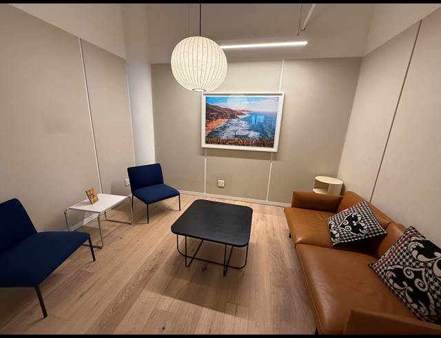 105M² SERVICED OFFICE TO LET IN ROSEBANK