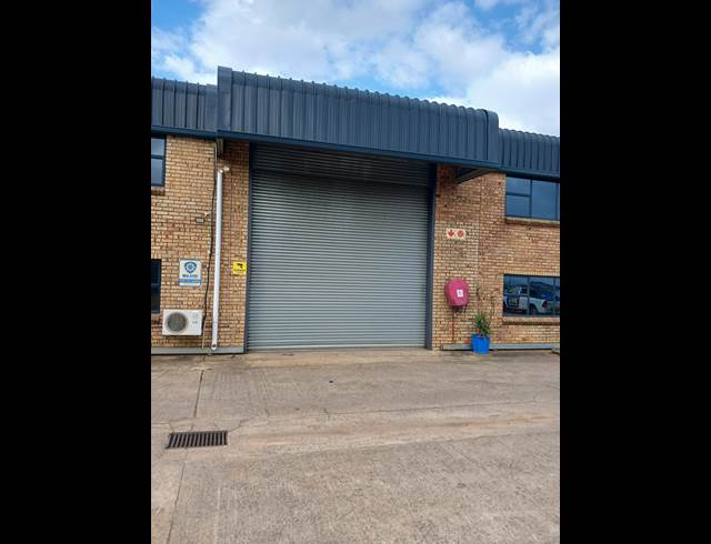 975M² MINI FACTORY TO LET IN GLEN ANIL