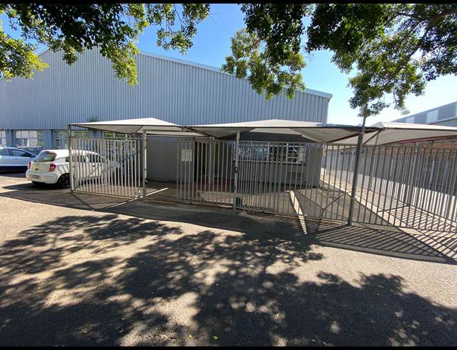 310M² OFFICE TO LET IN EPPING INDUSTRIAL